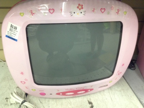 meowneko:  acid-desu:  I found this at value village.  wow, this is really cute!