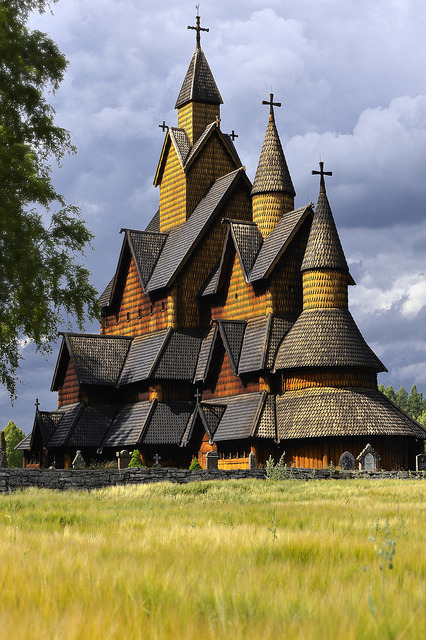 Heddal stave church in Telemark, Norway (by B Inge).