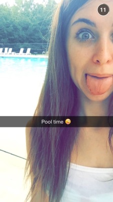 fuckyeahrileyreid:  Riley Reid on Snapchat
