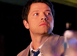 queenovak:  #in which Dean realizes that sometimes real life is just like porno 