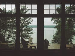 kvtes:  donuts, coffee, and this view at a friend’s cabin. i love minnesota. 