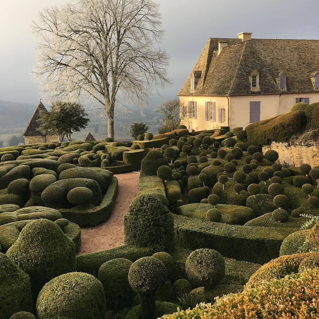 georgianadesign:  Château de MarqueyssacInst @lukeedwardhall