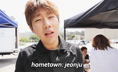 kimseoulgyu:  ‘its touching that my dreams are slowly becoming fulfilled,one step at a time”-kim sungkyu 