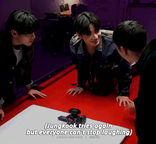Jungkook Trying To Concentrate To Film Their Vcr But He Can’t Stop Laughing 😆 