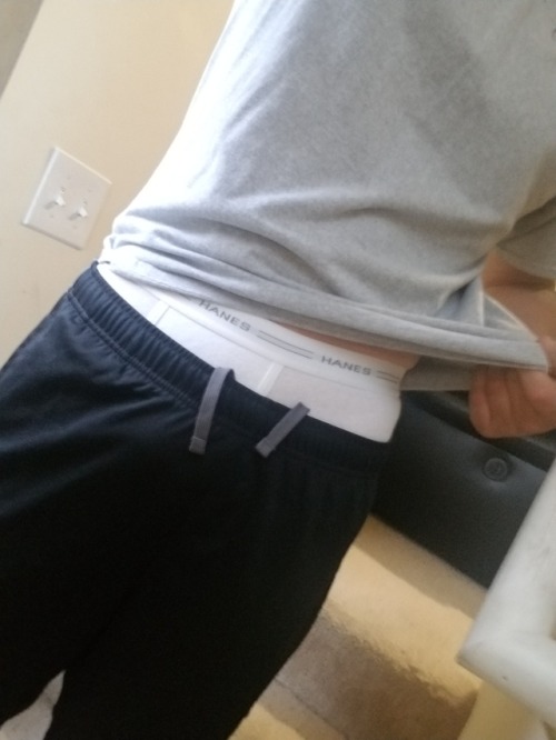 tightywhities4life: So great when a guy Proudly shows off his Tighty Whities