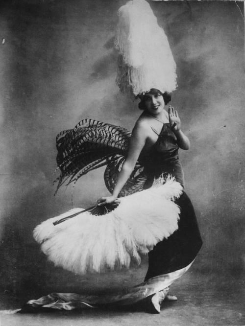 Mistinguett, 1910s