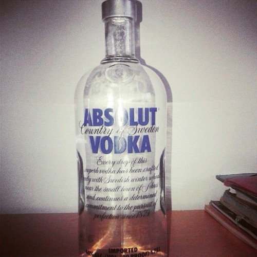 Já se respira férias&hellip; Mentalmente de férias! ☺️✌️ #celebrate #vodka #absolut #happyends #fina