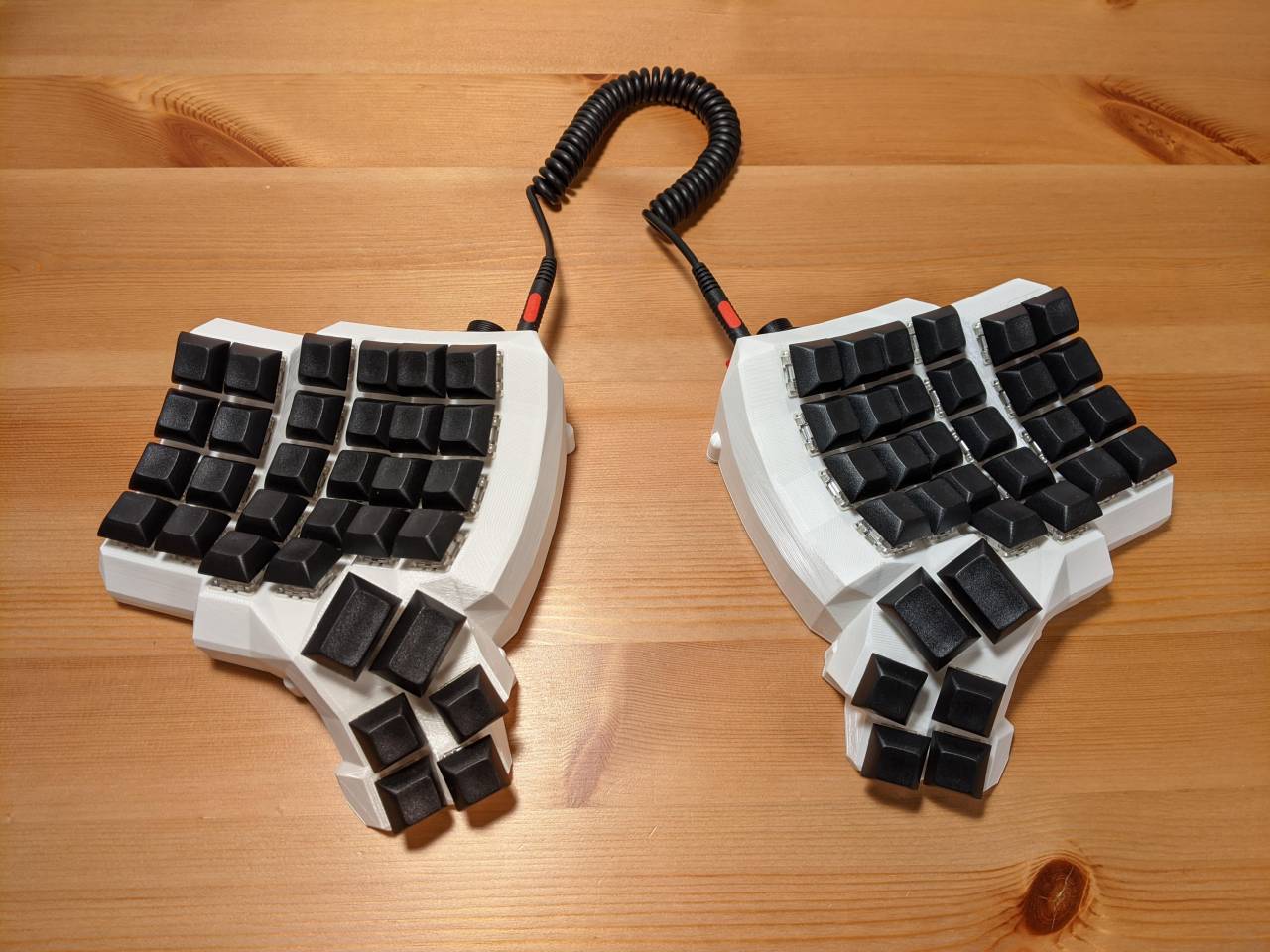 Ergonomic Keyboard Tumblr Posts Tumbral Com