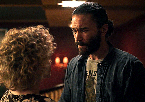 billy-crudup:Well, I think… I think you should be asking questions. And I think you shouldn&r