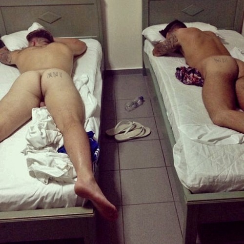 Hot Hunks & Big Bubble Butts 2.0