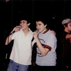 jaywatsno:  vampire weekend alphabet → “l is for l’homme run” 