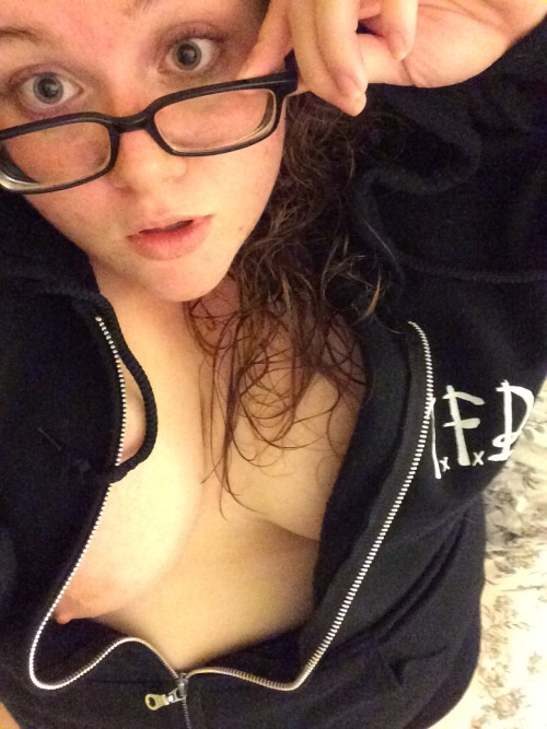 washroomstalker:  Topless Tuesday super late lol, I was busy pleasing my daddy 😊