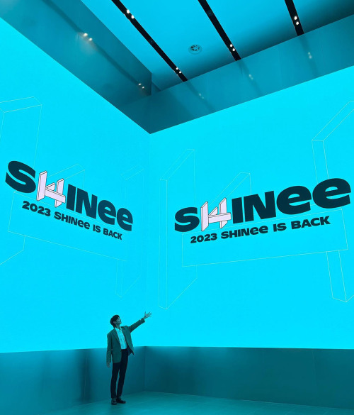 shineemoon: 220526 choiminho_1209: 2022.05.25......우리는 빛나는 샤이니. (We are shining SHINee.)