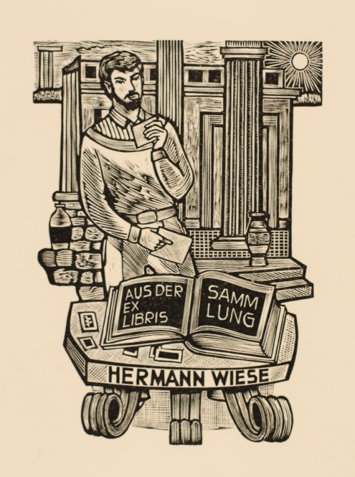 Dr. Hermann Wiese bookplate (1986). Artist: Jan Battermann.“Aus der ex libris Sammlung.” “From the e