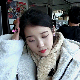jieunnie: jieun being proud of herself  ♡