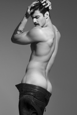 fagggotries:  Luis Coppini for Made In Brazil