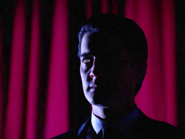 dughole:taken from angelswouldnthelpyou’s twin peaks tag