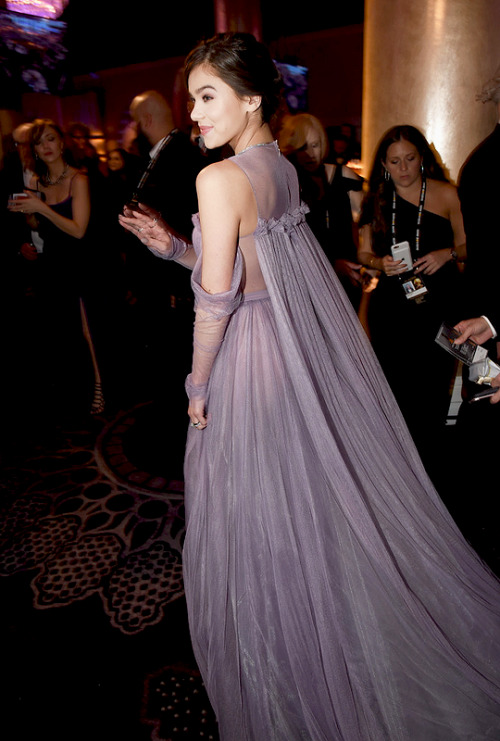 awardseason: Hailee Steinfeld attends the 74th Annual Golden Globe Awards at The Beverly Hilton Hote