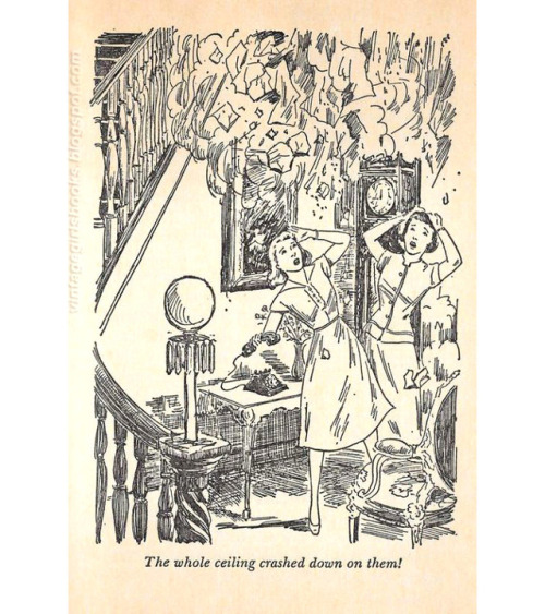We haven’t checked in with Nancy Drew in a while.Above, The Hidden Staircase. Grosset &amp