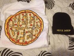 blue-alternative:  my new neck deep merch!!!