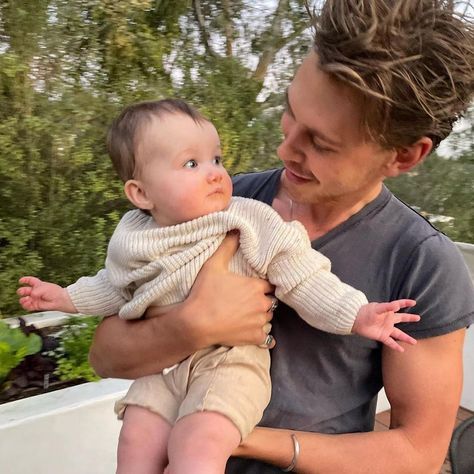 Baby Butler | Dad!austin Butler X Pregnant!reader