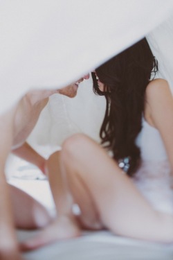 Passionate-Love-And-Romance:  Signs That You Have A Perfect Girlfriend 