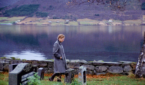 florencepugh - AUTUMN SONATA (Höstsonaten) 1978, dir. Ingmar...