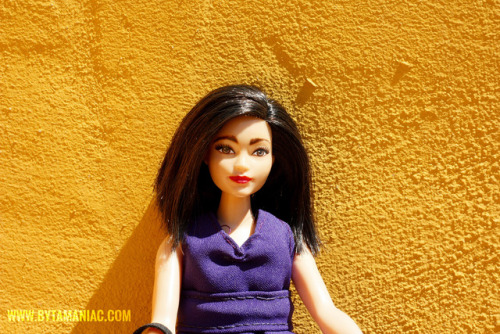 Custom Curvy Barbie fashionista doll #OOAK for Nora Ferreirós aka noradriana. Mini-Nora is rocking a