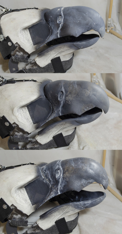  A commissioned Aarakocra, based on a battle scarred harpy eagle! Resin base with moving jaw, and a 