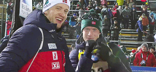sashosasho:Bø brothers having fun during the sprint in Nove Mesto — December 20, 2018.