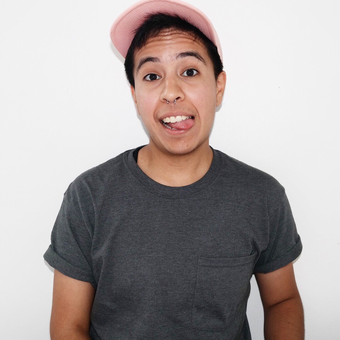 kshma:  queeroots: 📷 @kshma look at my boy! 😻💘