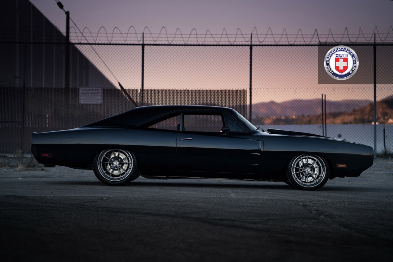 gabeturbo:  1960’s Dodge Charger by HRE The bodywork of this late 60s Dodge Charger