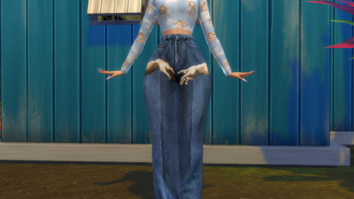 gave a townie a makeover and actually loved her, and her eyebrows.credits to cc creators! i cant rem