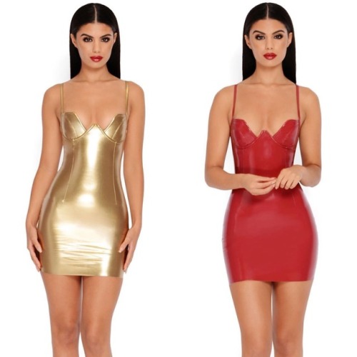 shinychic: Left or right?