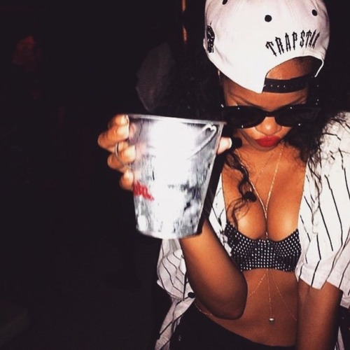 #Trapstar @badgalriri