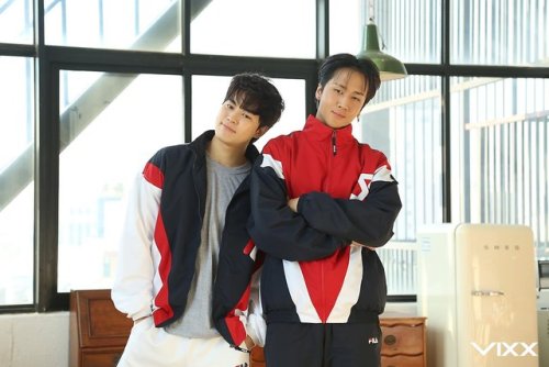 officialrovix:Ravi &amp; Hongbin @ 2019 Fila Endorsement Shooting Behind | © Naver