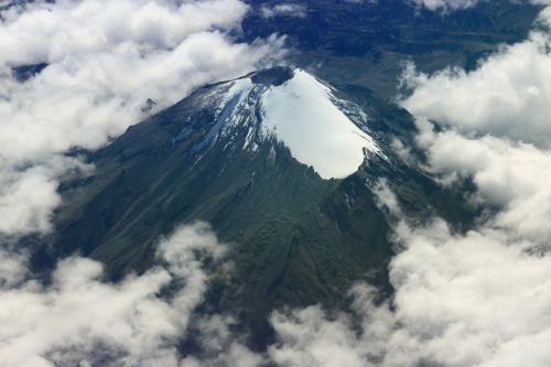 lensblr-network: Pico de Orizaba, Mexico photo by Krasimir Atanasov  (crazy-krasi.tumblr.com) V