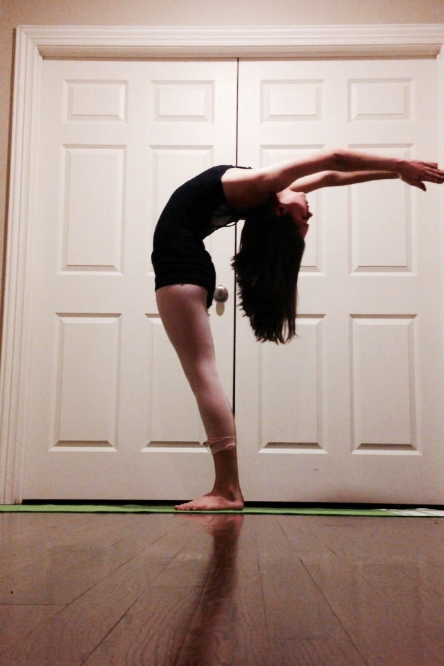 cravethehealthylife:  Yoga 3/17/14: #blossomingyogis day 17   Hear opener/ standing