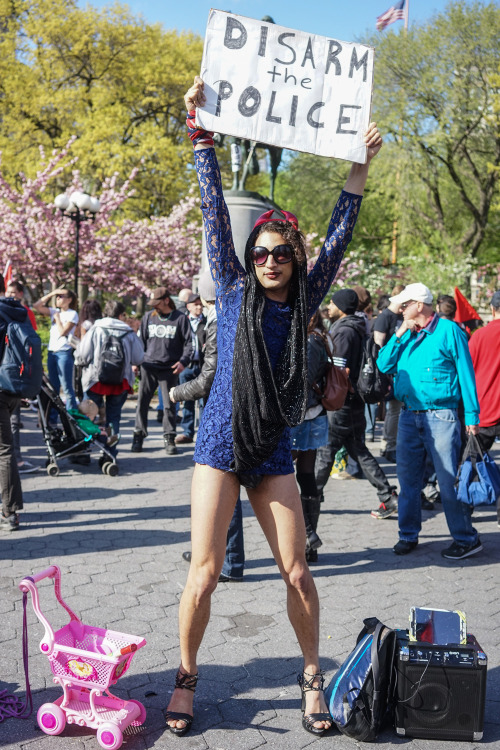 activistnyc:This #MayDay was for #FreddieGray. #blacklivesmatter #BaltimoreUprising #justiceforfredd