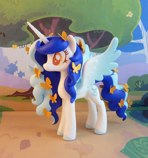 Recently completed commissions TwitterDeviantart