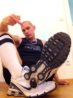 jeanscumpig:  rugbysocklad:  Ruff lad!  
