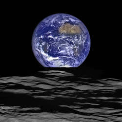laughingsquid:  NASA Releases a Spectacular Earthrise Image Captured by the Lunar Reconnaissance Orbiter 