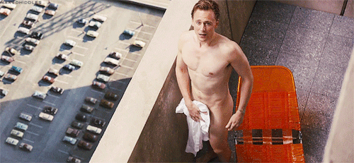 Sex nakedhiddles:  Tom Hiddleston as Dr. Robert pictures