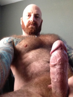 Stocky-Men-Guys:  Masterotter-Pupsleeves:  Sexy Pup  Big, Strong And Sexy Menstocky