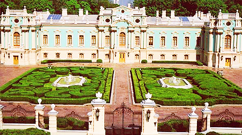 historyofromanovs:Russian Imperial Palaces → The Mariyinsky PalaceThe Mariyinsky Palace is a Baroque