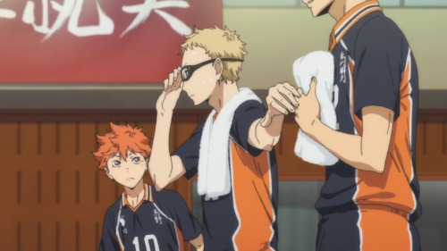 karasunokenma:  I think Hinata went into shock because he saw Tsukki do something nice?!?