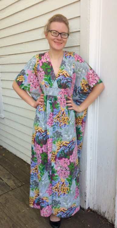 Floral Caftan Dress Hippie L XL Plus Free Size www.etsy.com/listing/537241320/floral-caftan-