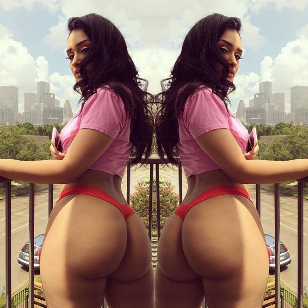 sexiestcreations:  2 X with @iamessencenevaeh 🙌🏾🍑😍😍 #EssenceNevaeh