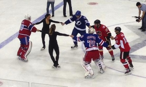 The NHLPA Rookie Showcase has all the hockey babies playing ring around the rosie. (x)