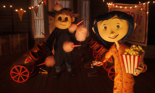 foreverdisneynerd:  I know everyone talks about Hans and everyone thinks he’s the worst animated villain ever, but guys have you forgotten the Other Mother from Coraline? She took sad kids from their homes and made them think they were living in paradise